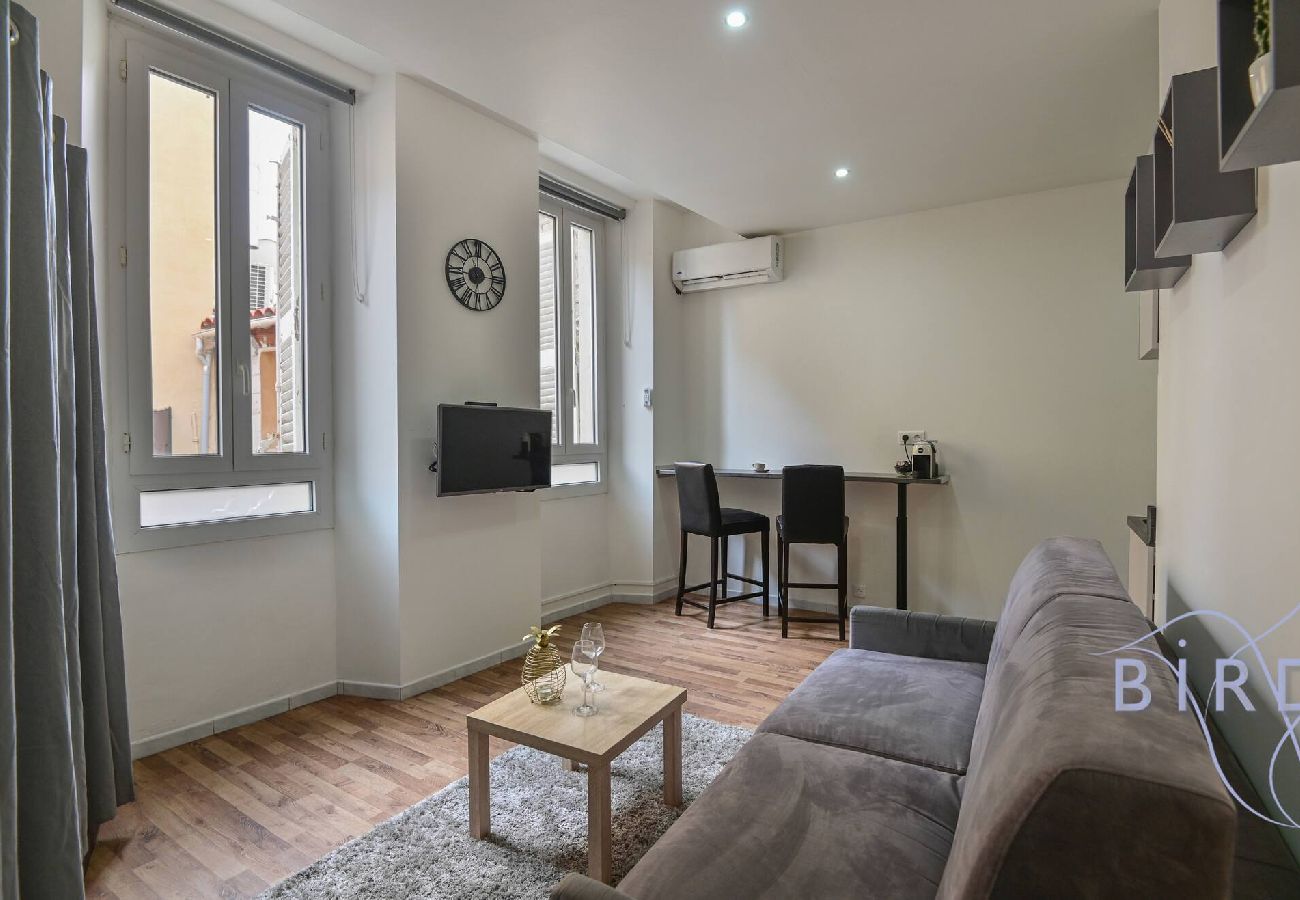 Appartement à Cannes - VENIZ