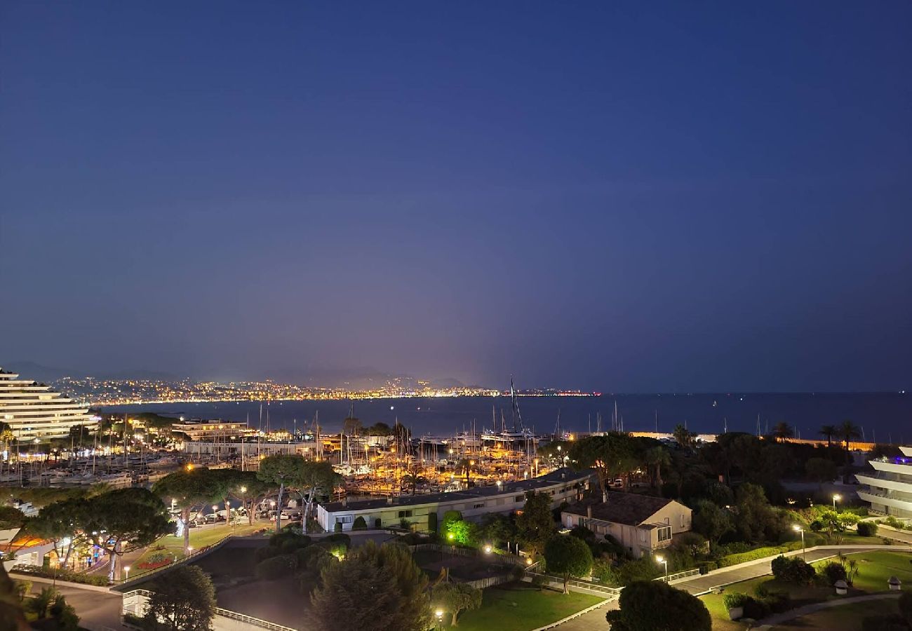 Studio à Villeneuve-Loubet - Charmant studio Marina baie des Anges 
