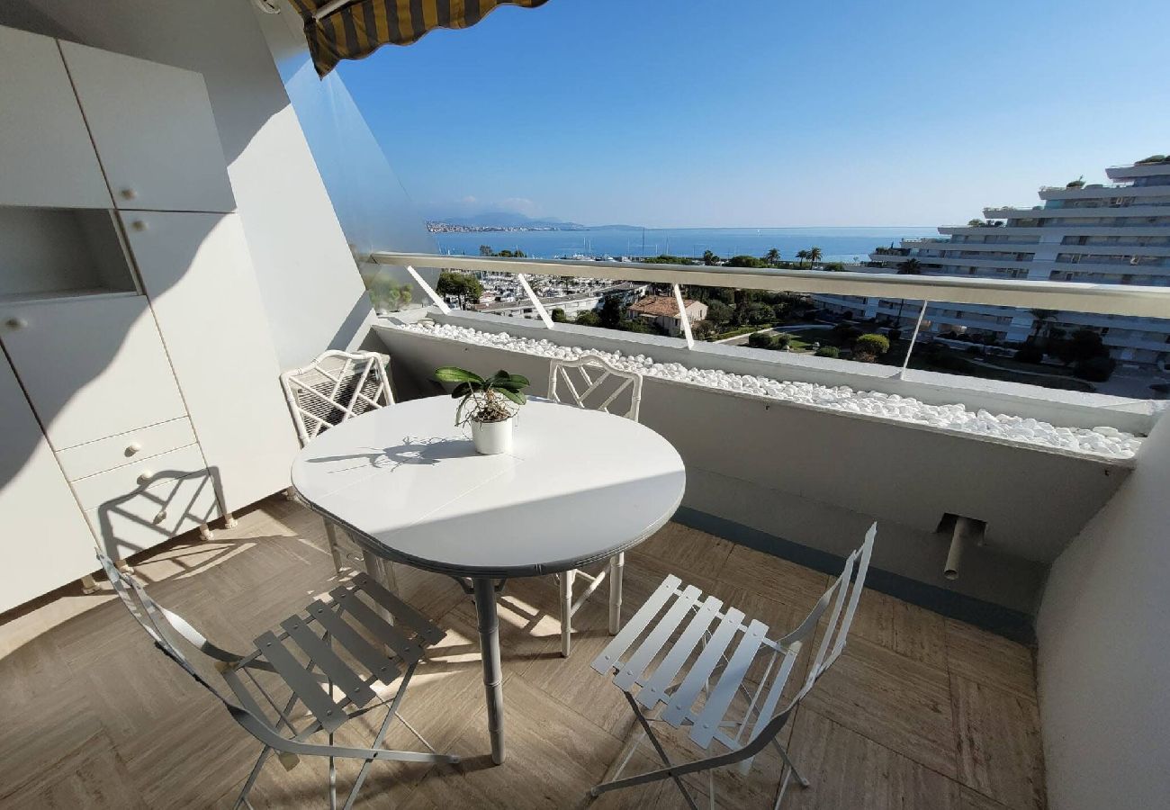 Studio à Villeneuve-Loubet - Charmant studio Marina baie des Anges 