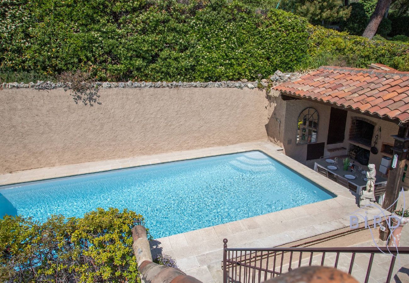 Appartement à Cannes - Appart Villa Atypique Vue Mer et priscine 