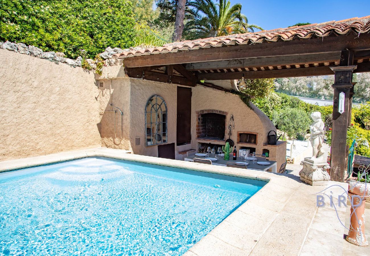 Appartement à Cannes - Appart Villa Atypique Vue Mer et priscine 