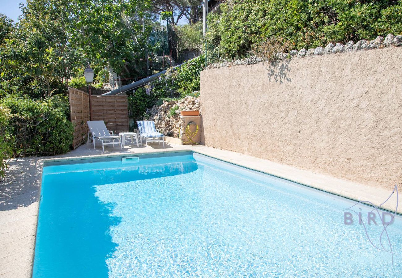 Appartement à Cannes - Appart Villa Atypique Vue Mer et priscine 