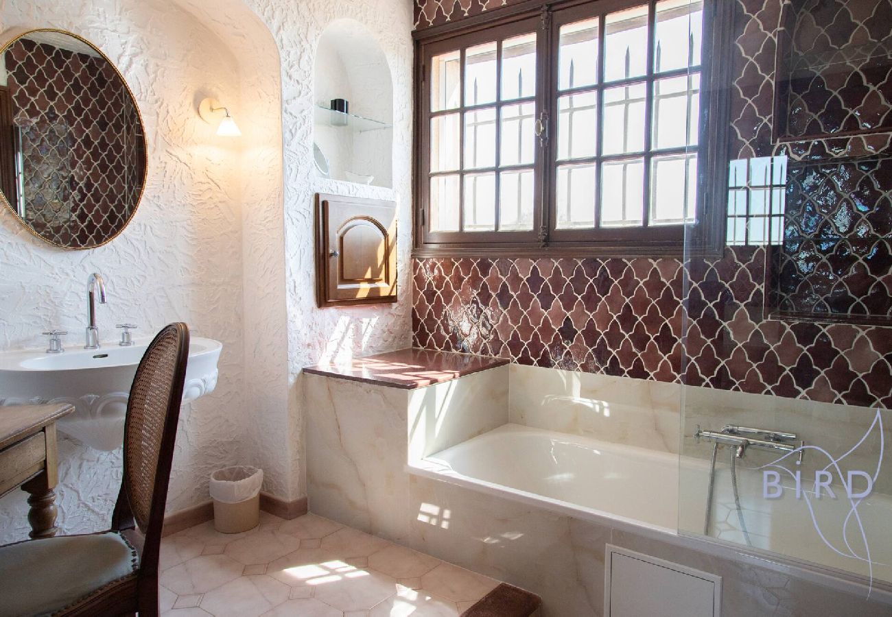 Appartement à Cannes - Appart Villa Atypique Vue Mer et priscine 