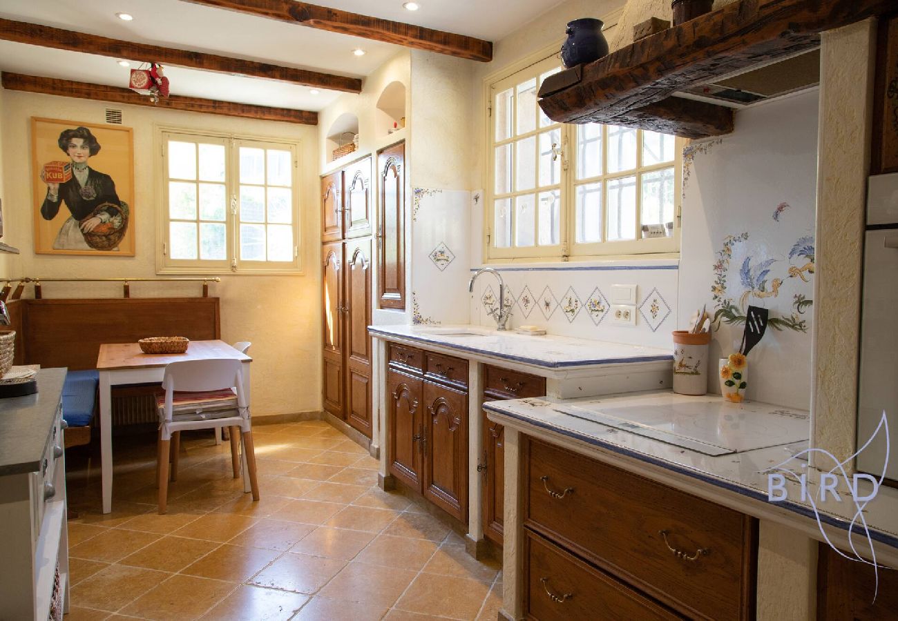 Appartement à Cannes - Appart Villa Atypique Vue Mer et priscine 