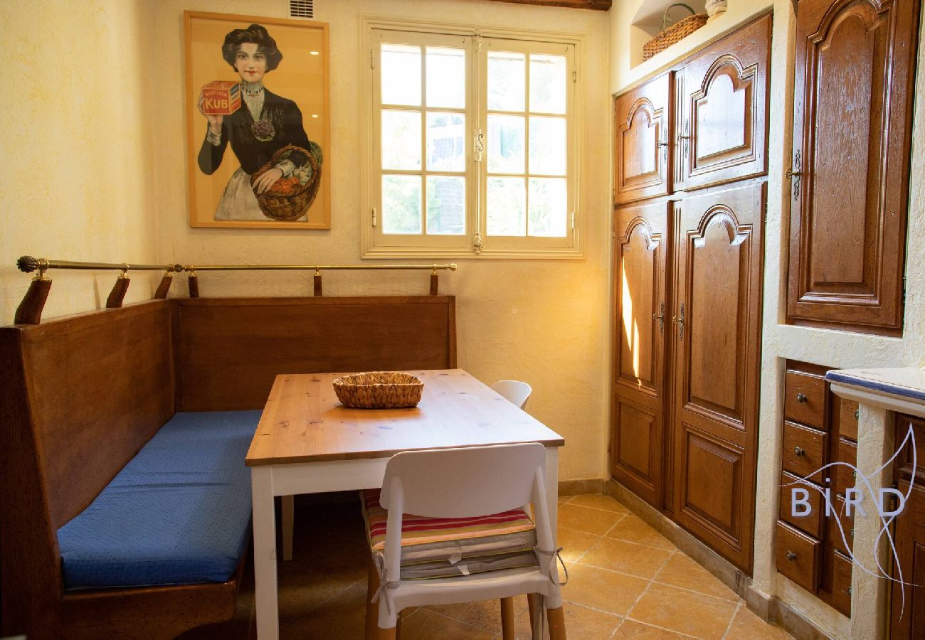 Appartement à Cannes - Appart Villa Atypique Vue Mer et priscine 