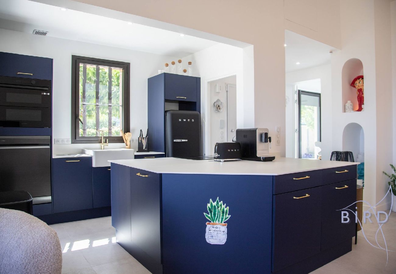 Villa à Théoule-sur-Mer - Somptueuse Villa vue mer et sa dépendance rénovées 