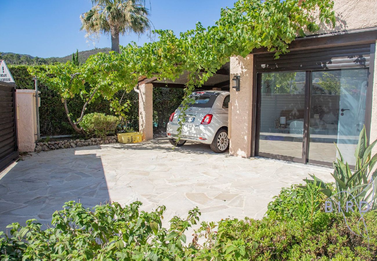 Villa à Théoule-sur-Mer - Somptueuse Villa vue mer et sa dépendance rénovées 