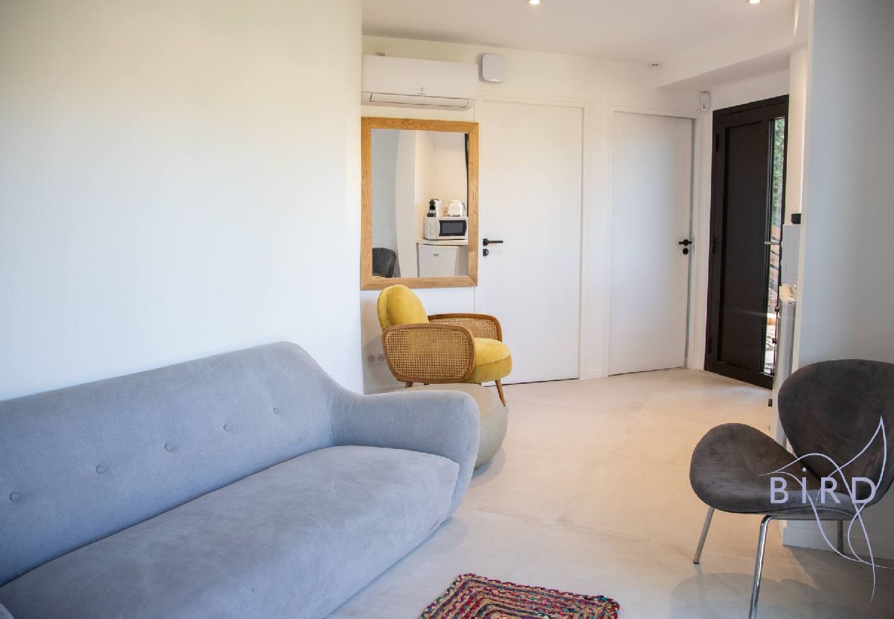 Villa à Théoule-sur-Mer - Somptueuse Villa vue mer et sa dépendance rénovées 