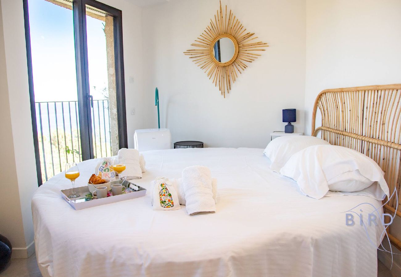 Villa à Théoule-sur-Mer - Somptueuse Villa vue mer et sa dépendance rénovées 