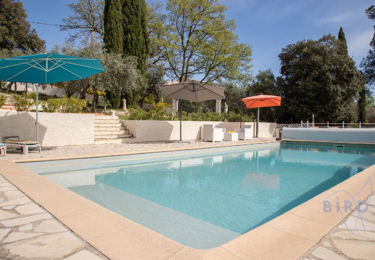 Villa à Trans-en-Provence - Havre de paix dans le Var 