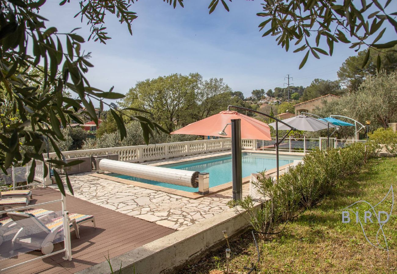 Villa à Trans-en-Provence - Havre de paix dans le Var 