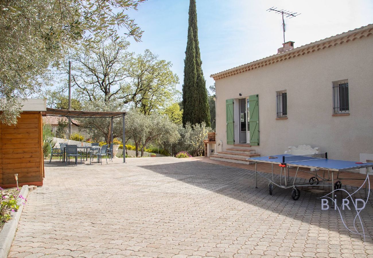 Villa à Trans-en-Provence - Havre de paix dans le Var 