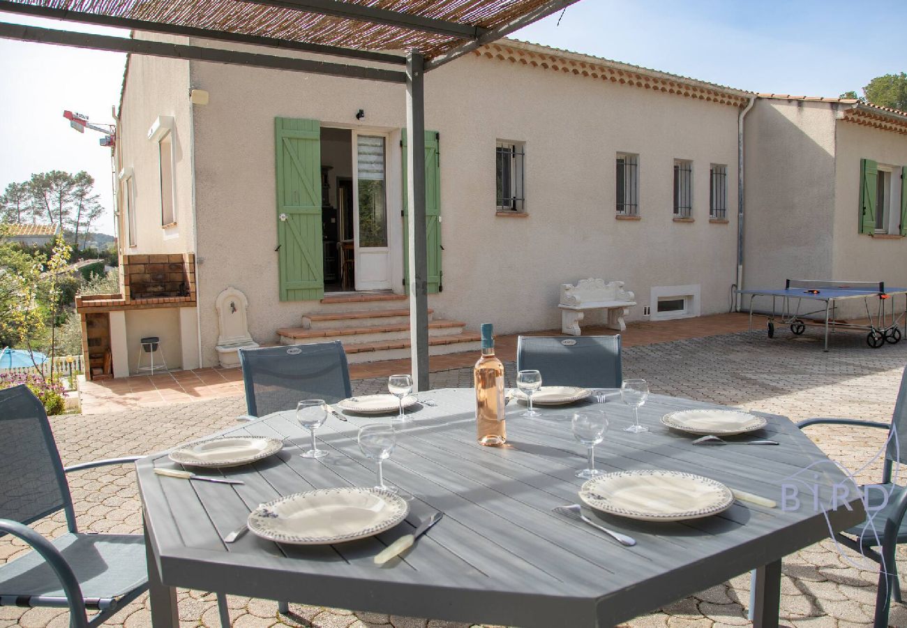 Villa à Trans-en-Provence - Havre de paix dans le Var 