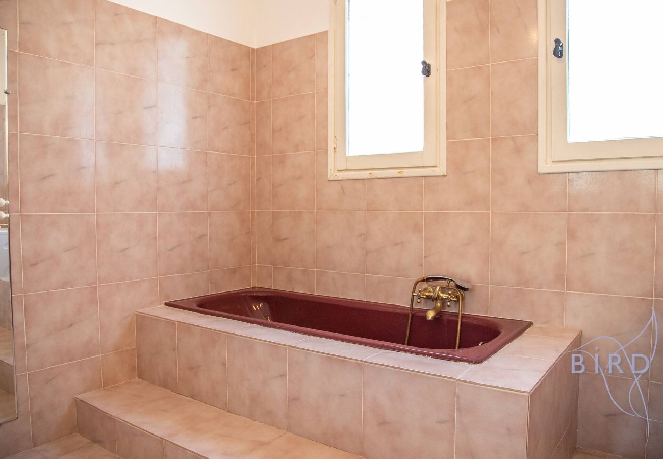 Villa à Trans-en-Provence - Havre de paix dans le Var 