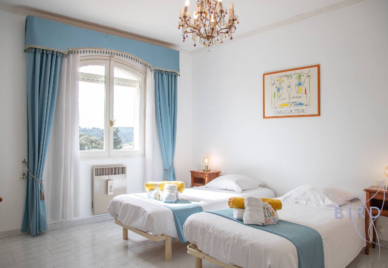 Villa à Trans-en-Provence - Havre de paix dans le Var 