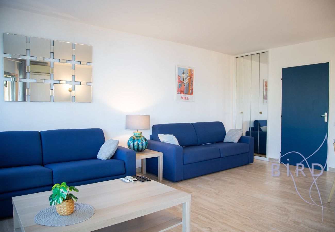 Appartement à Cannes - Vue Mer et Esterel à coté de la plage 