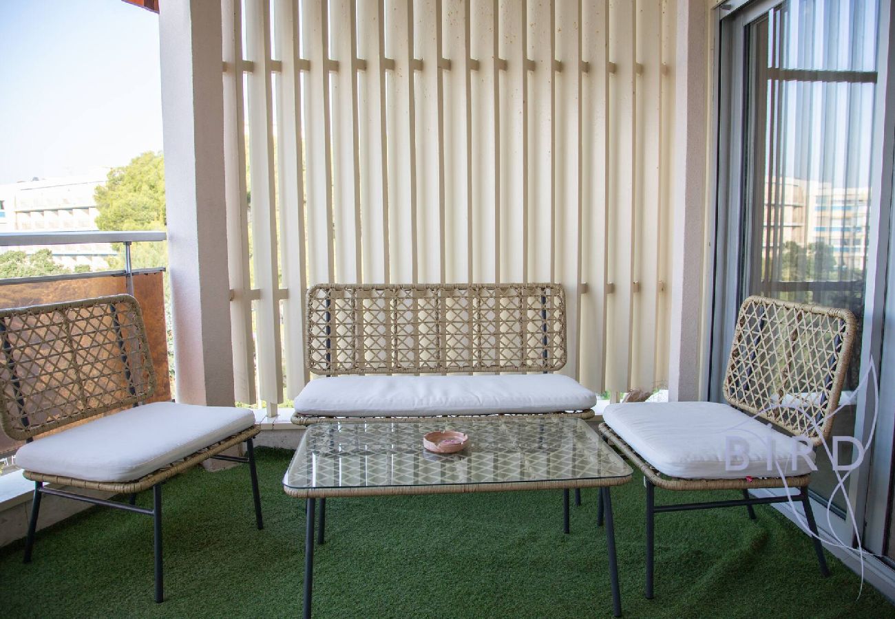 Appartement à Cannes - Vue Mer et Esterel à coté de la plage 