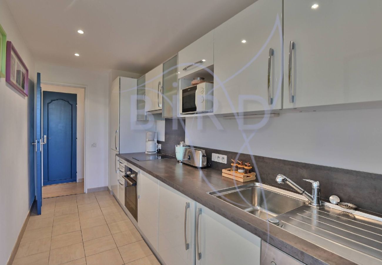 Appartement à Cannes - Vue Mer et Esterel à coté de la plage 