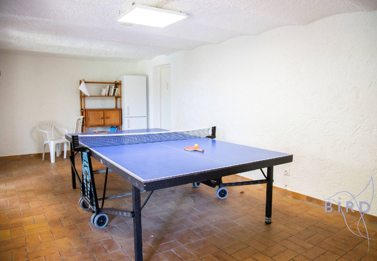 Studio à Antibes - Joli studio Piscine Tennis à Juan les Pins 