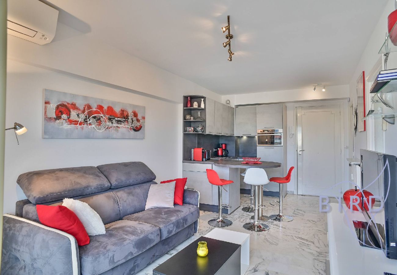 Appartement à Cannes - Joli 2 pièces à deux pas de la Croisette 