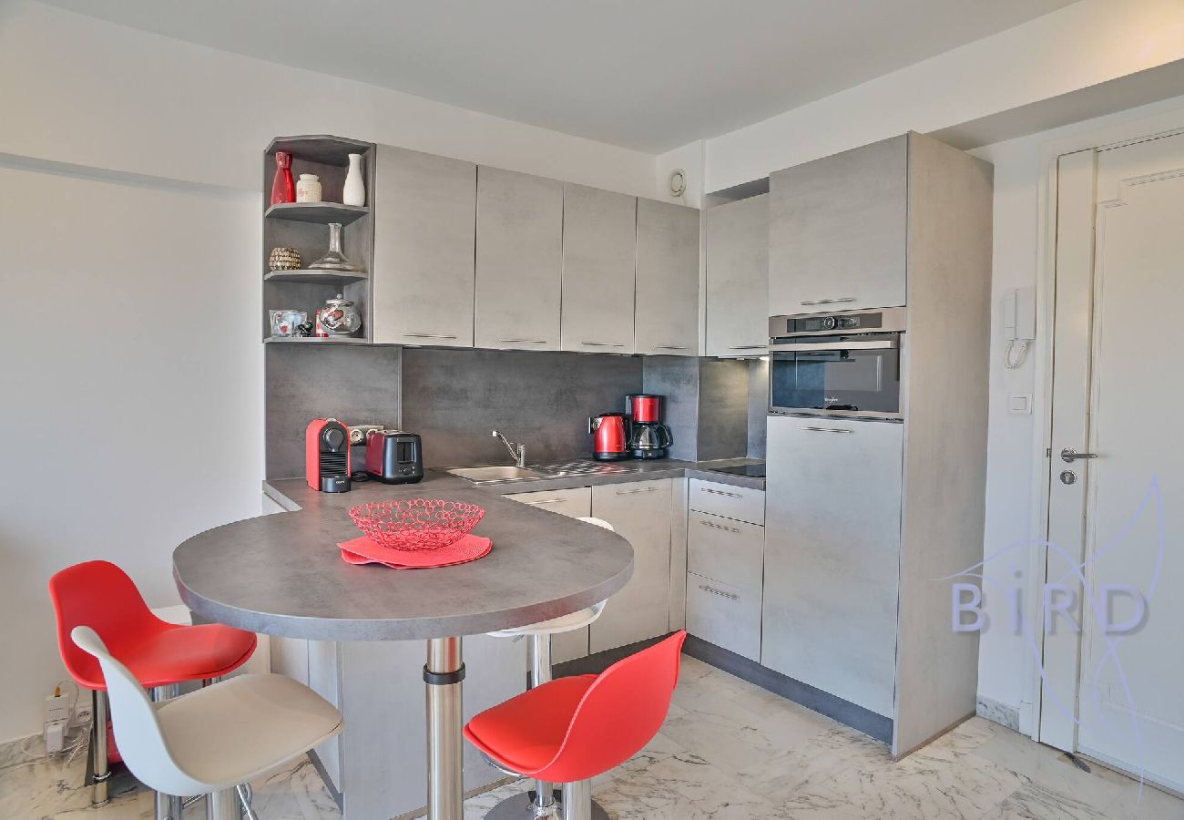 Appartement à Cannes - Joli 2 pièces à deux pas de la Croisette 