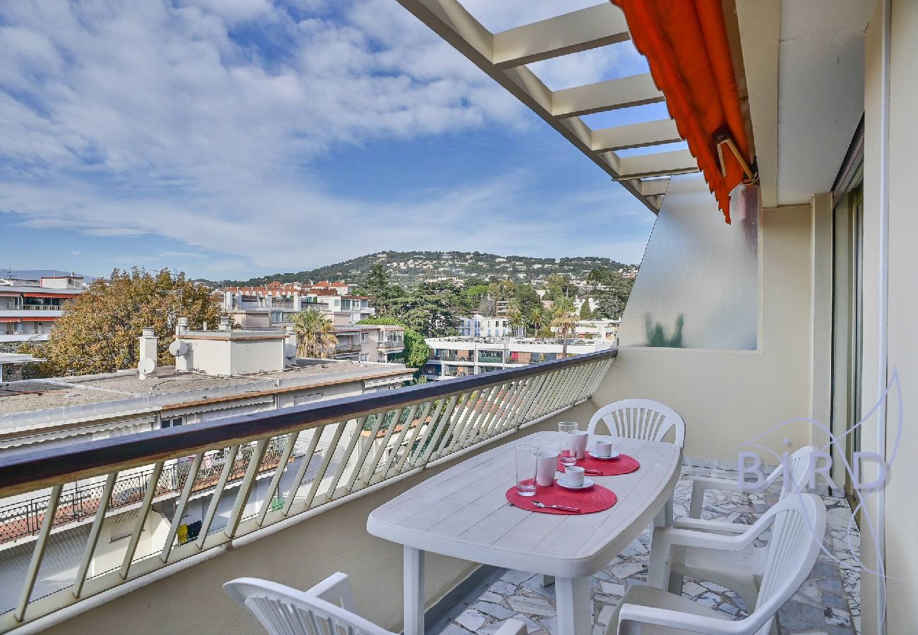 Appartement à Cannes - Joli 2 pièces à deux pas de la Croisette 