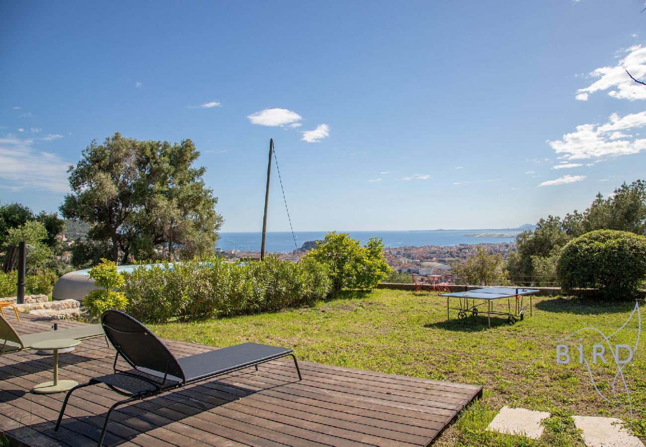 Villa à Nice - Villa Bonnard Hauteurs Niçoises vue Mer Piscine 