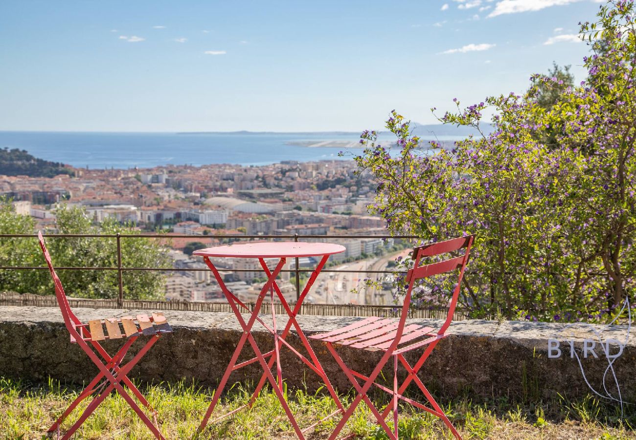 Villa à Nice - Villa Bonnard Hauteurs Niçoises vue Mer Piscine 