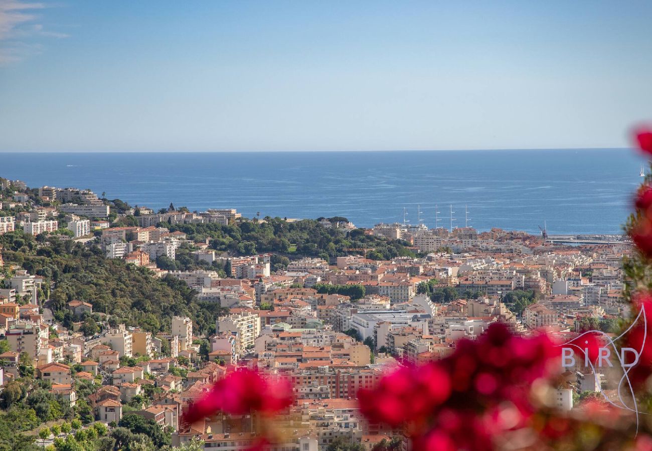 Villa à Nice - Villa Bonnard Hauteurs Niçoises vue Mer Piscine 