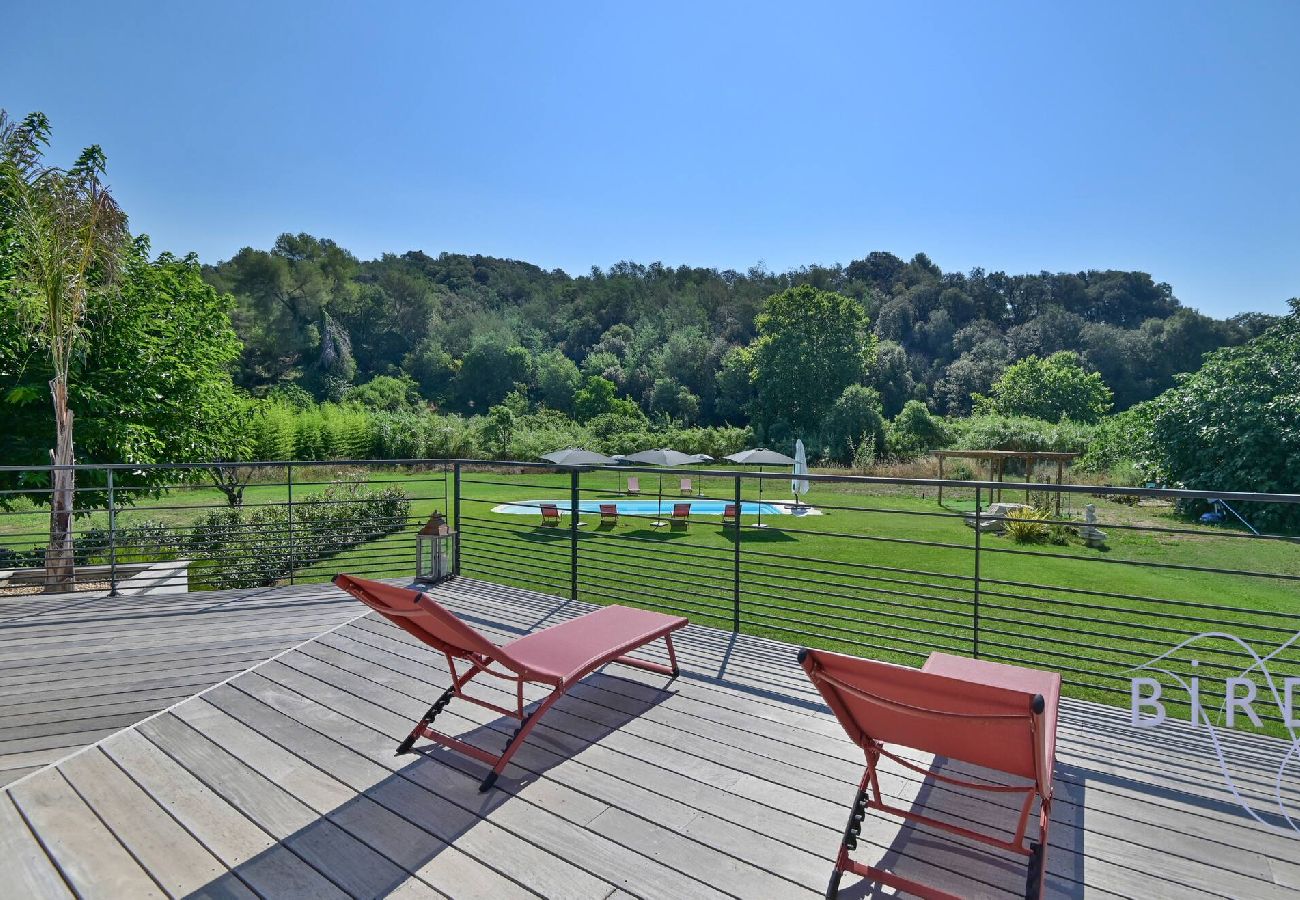 Villa à Pégomas - Belle contemporaine 200m piscine bord rivière 