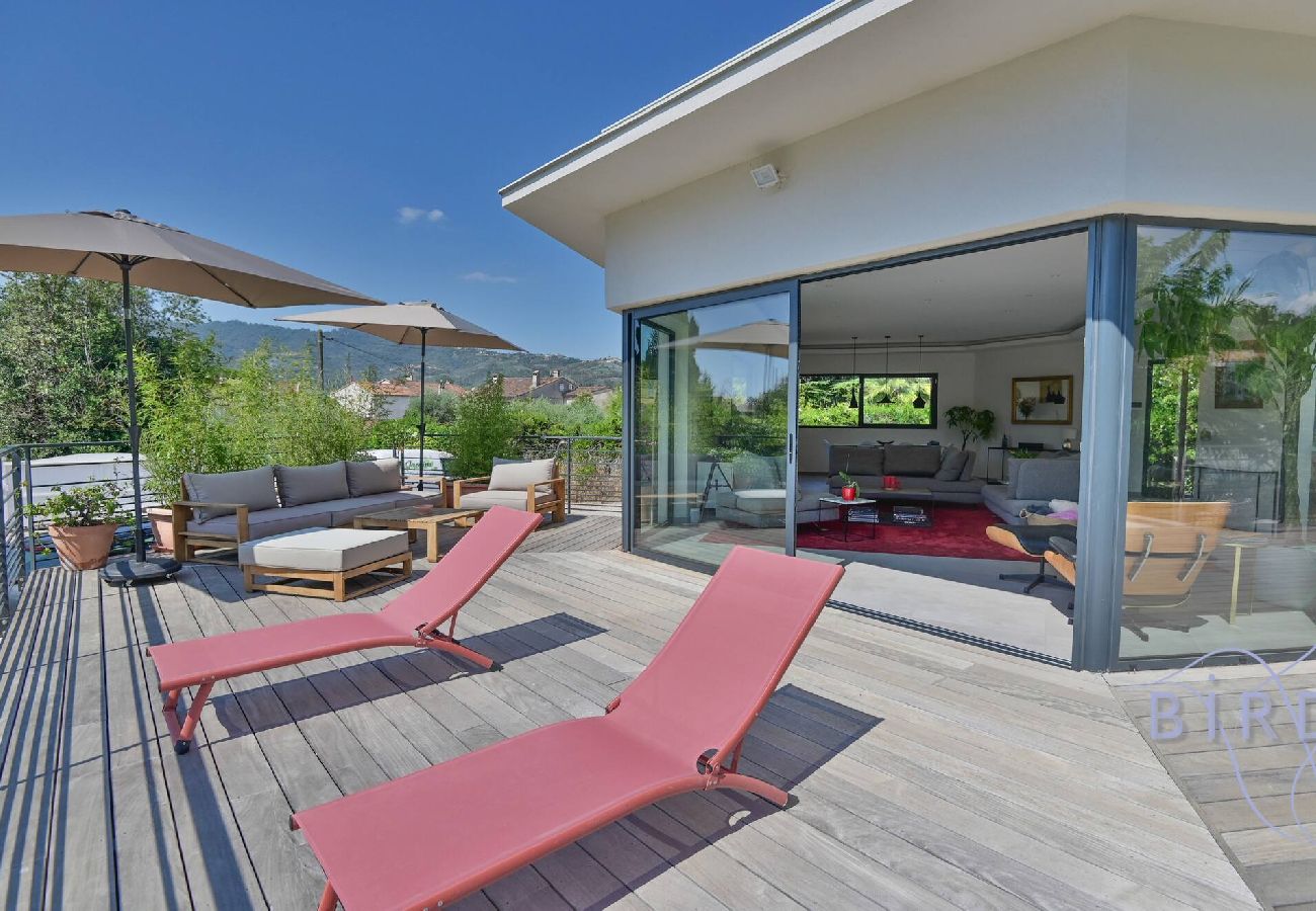 Villa à Pégomas - Belle contemporaine 200m piscine bord rivière 
