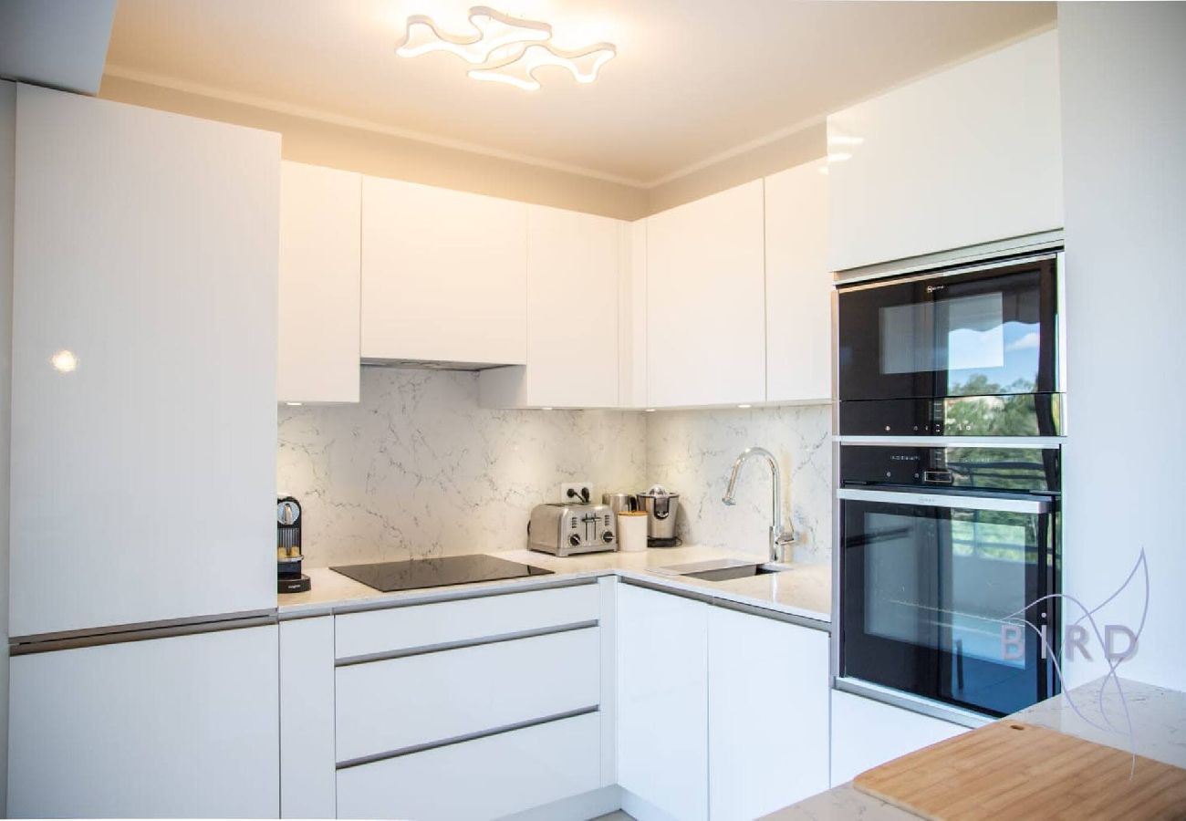 Appartement à Cannes - Luxueux appartement Cannes Vue Mer et Piscine A 