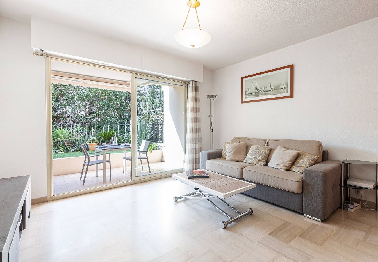 Studio à Cannes - BARON