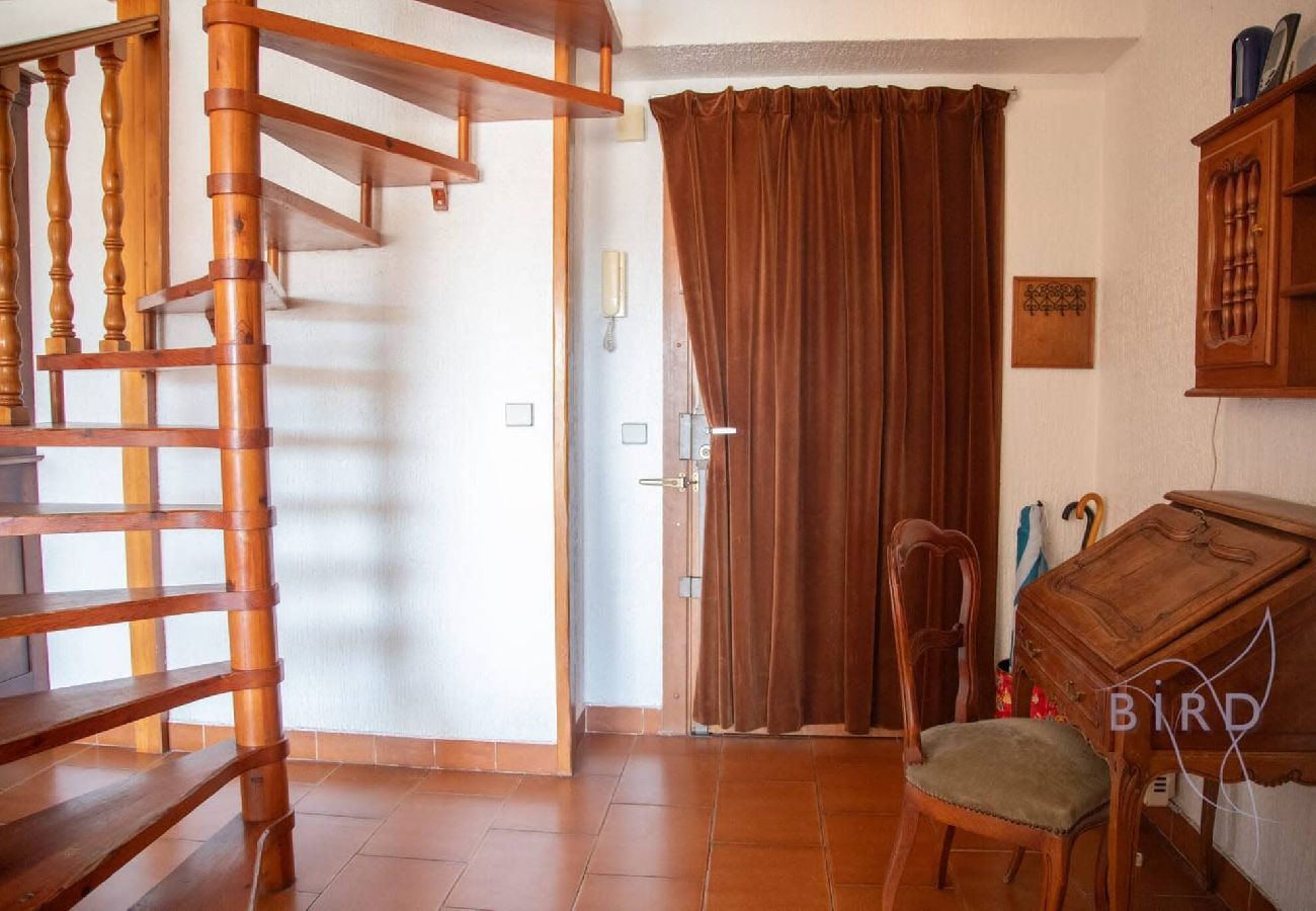 Appartement à Antibes - Grand duplex au coeur du Viel Antibes 