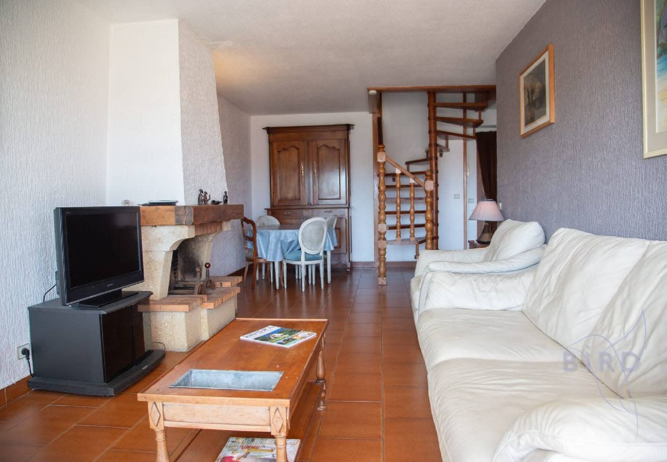 Appartement à Antibes - Grand duplex au coeur du Viel Antibes 