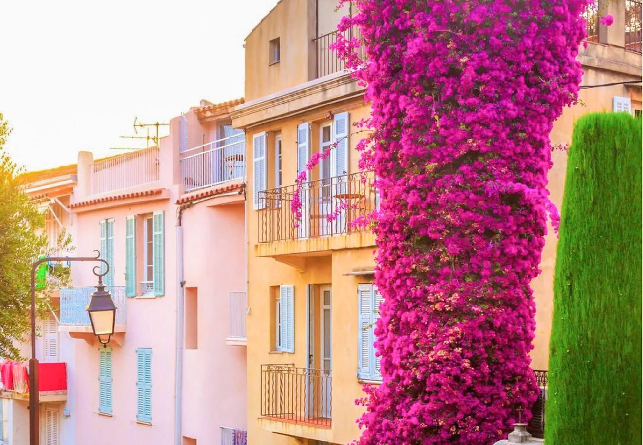 Maison mitoyenne à Cannes - Charmante maison de ville au cœur du Suquet 