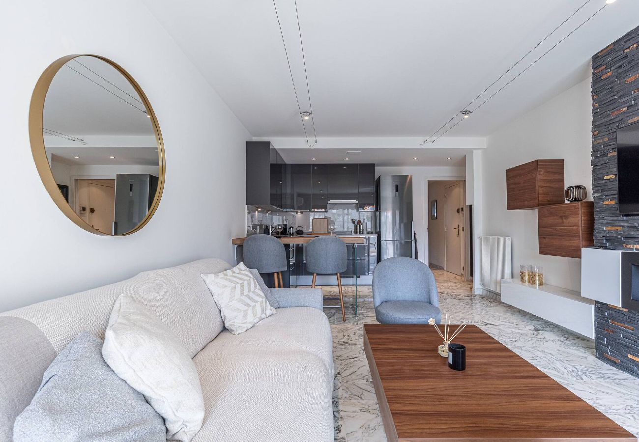 Appartement à Cannes - Beau 3 P au coeur de Cannes 
