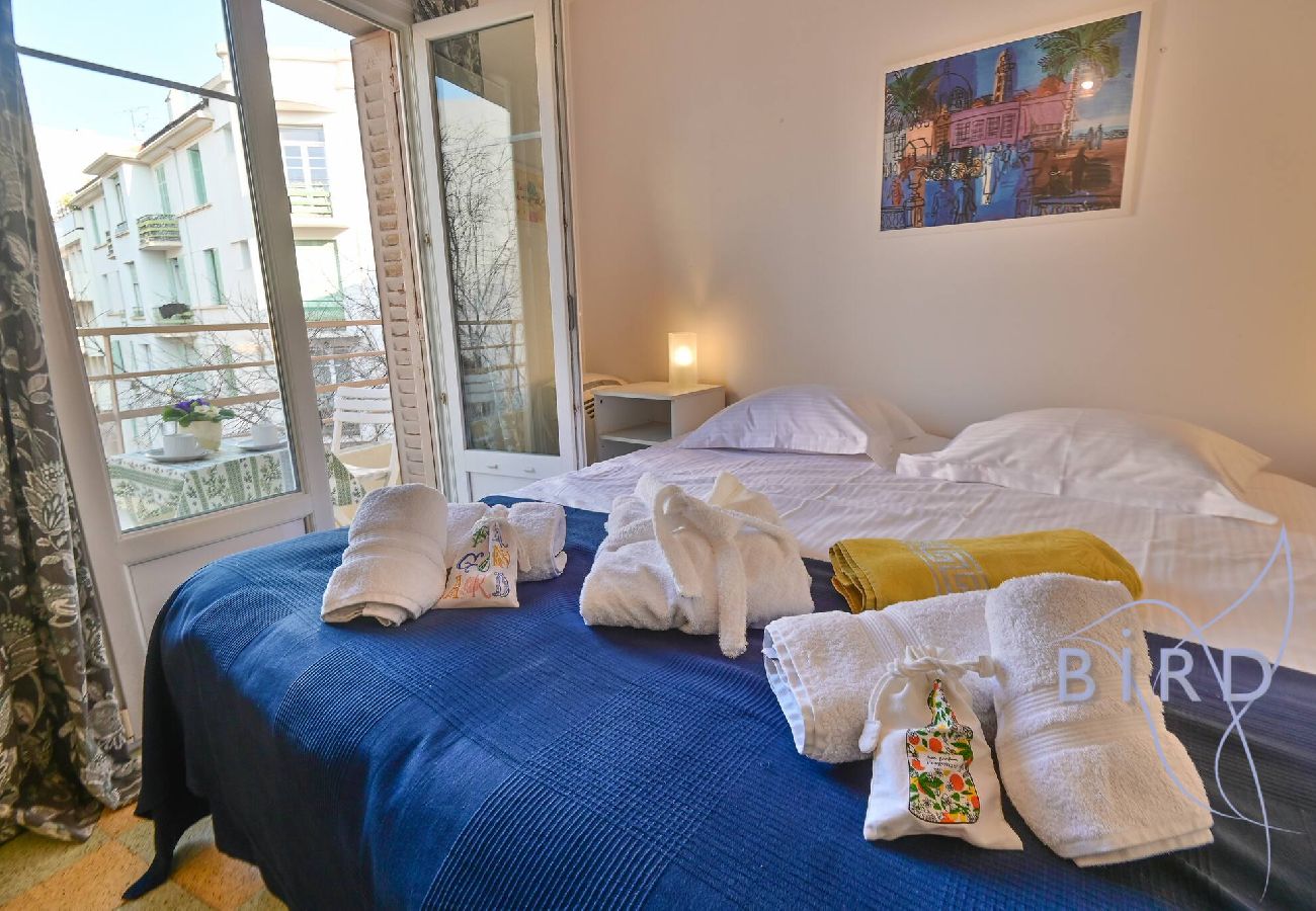 Appartement à Antibes - A 2 pas de la vieille ville et de la mer 