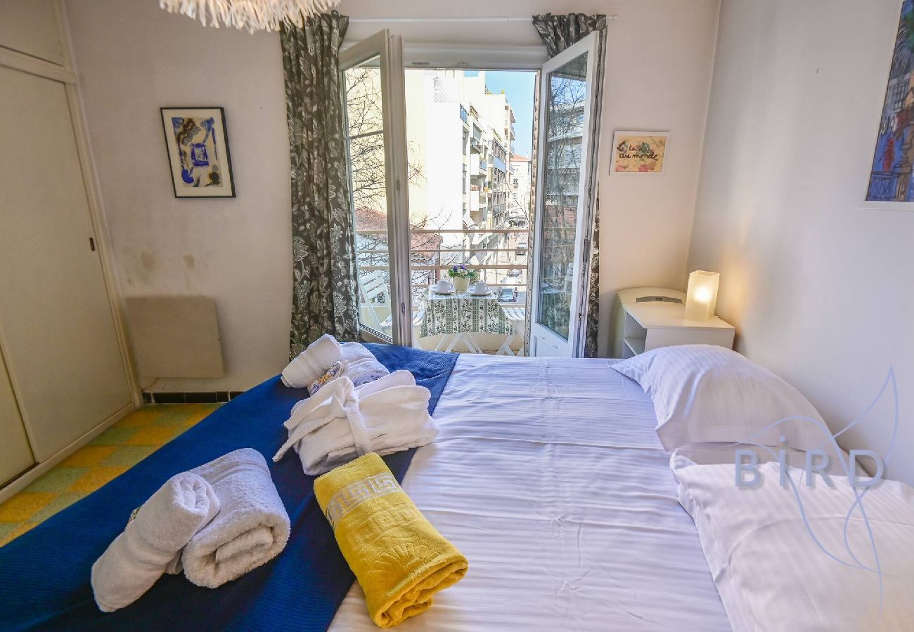 Appartement à Antibes - A 2 pas de la vieille ville et de la mer 