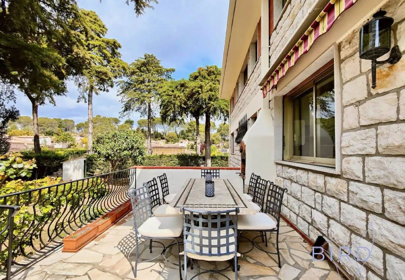 Villa à Mougins - Magnifique demeure avec piscine et jardin Mougins 