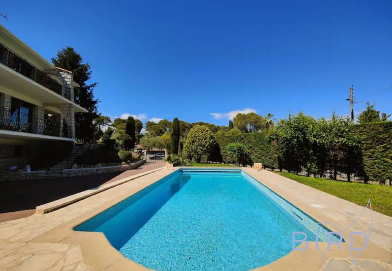 Villa à Mougins - Magnifique demeure avec piscine et jardin Mougins 