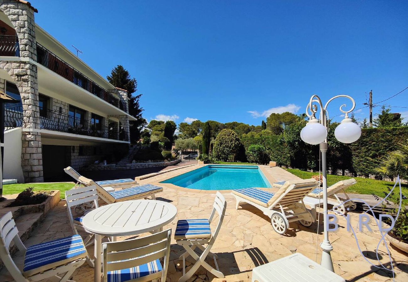 Villa à Mougins - Magnifique demeure avec piscine et jardin Mougins 