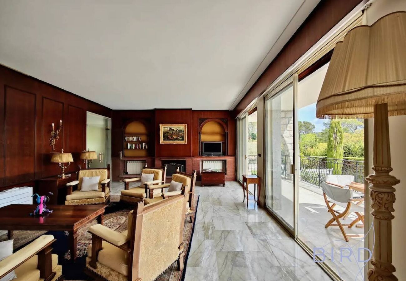 Villa à Mougins - Magnifique demeure avec piscine et jardin Mougins 