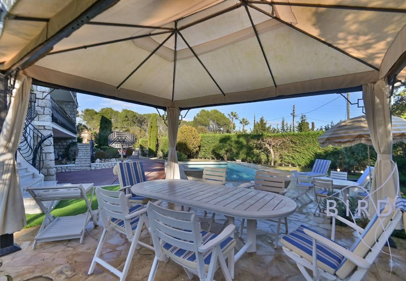 Villa à Mougins - Magnifique demeure avec piscine et jardin Mougins 