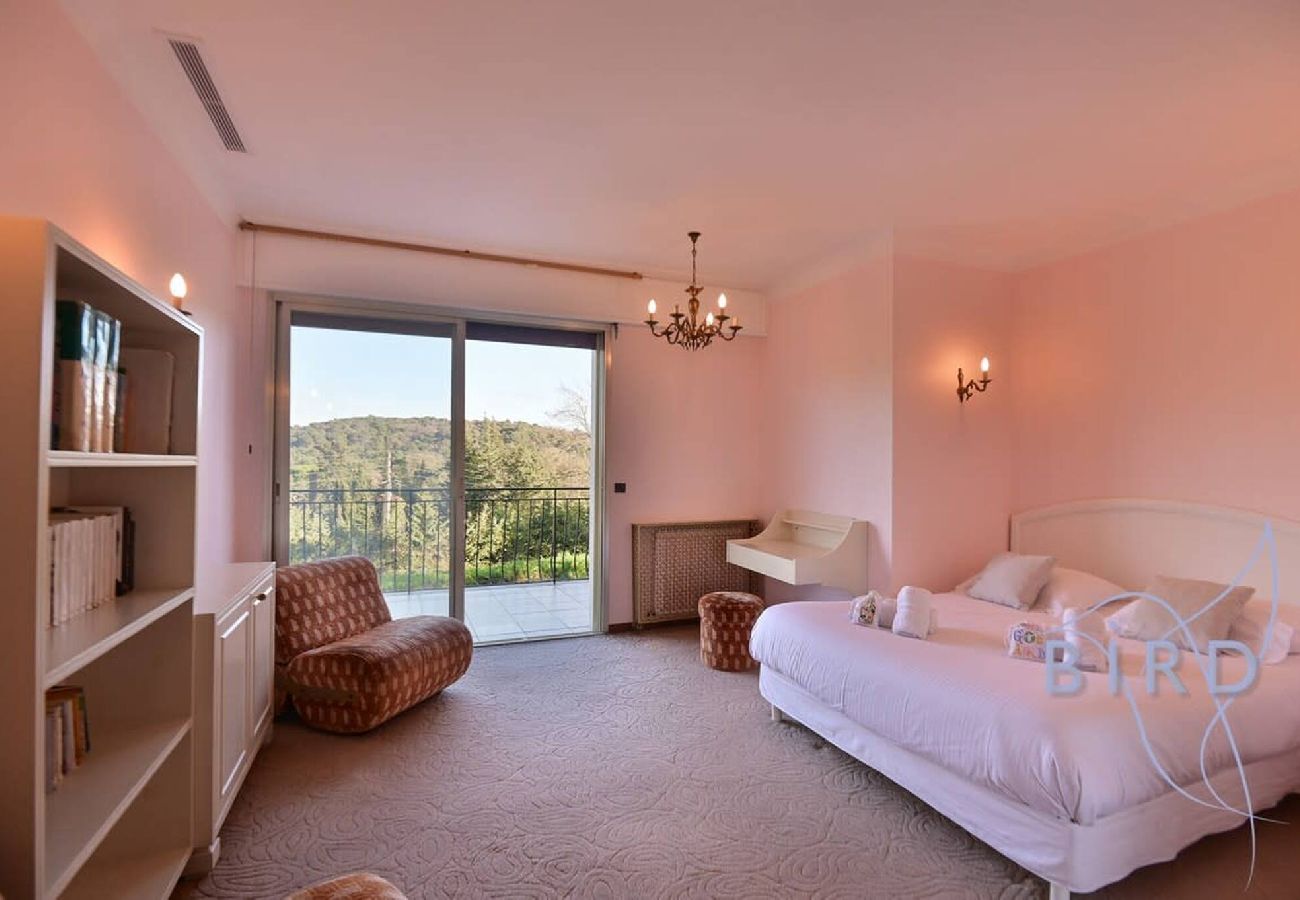 Villa à Mougins - Magnifique demeure avec piscine et jardin Mougins 