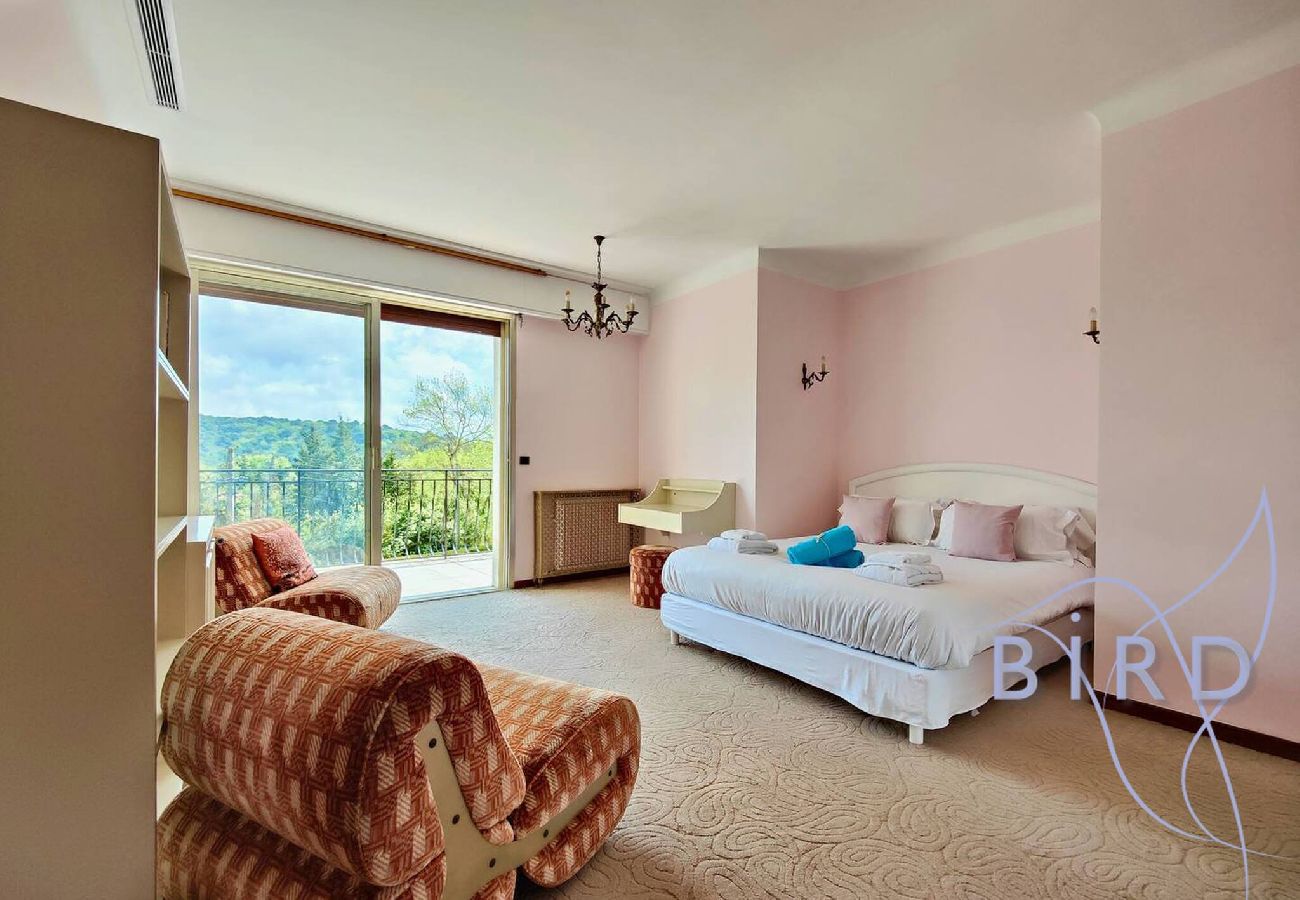 Villa à Mougins - Magnifique demeure avec piscine et jardin Mougins 