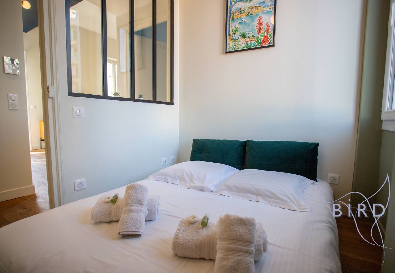 Appartement à Antibes - La Gravette • Escapade chic Vieil Antibes & plages