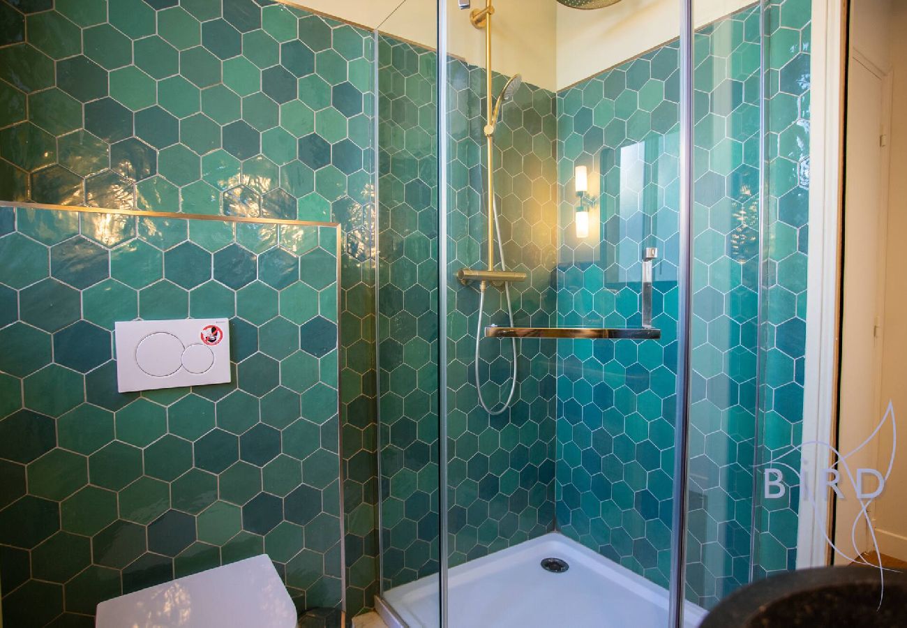 Appartement à Antibes - La Gravette • Escapade chic Vieil Antibes & plages