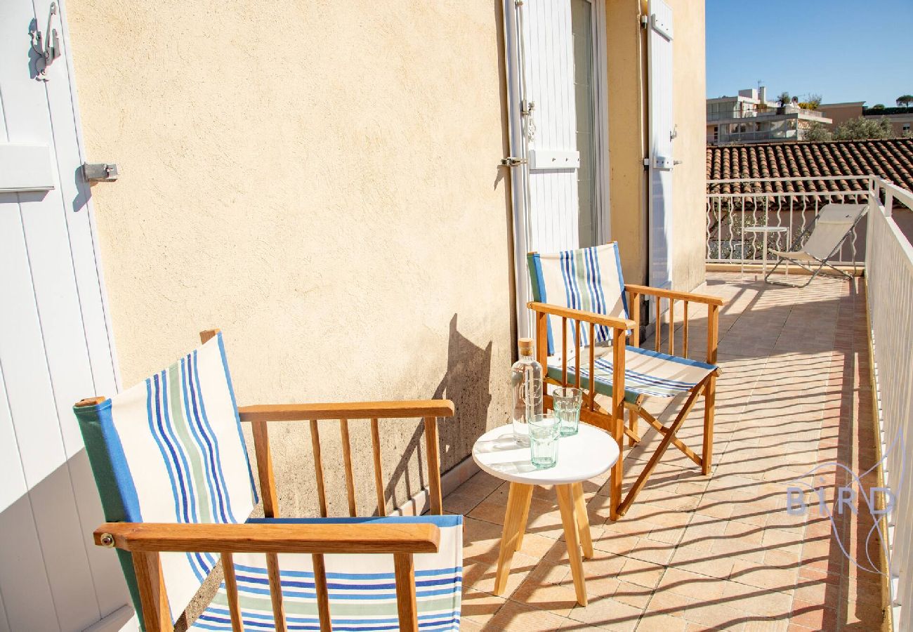 Villa à Le Cannet - Jolie villa avec Piscine et vue mer hauteurs de 