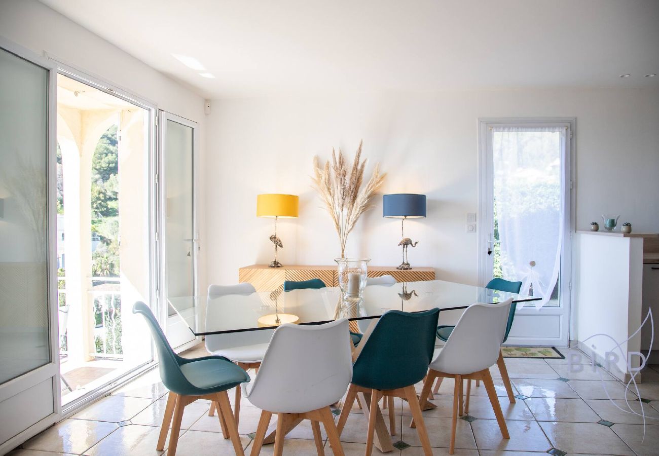 Villa à Le Cannet - Jolie villa avec Piscine et vue mer hauteurs de 